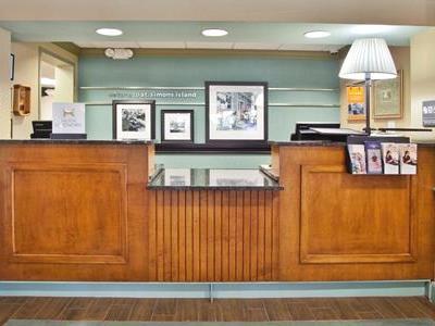 Hampton Hotel 3*