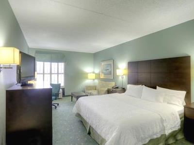 Hampton Hotel